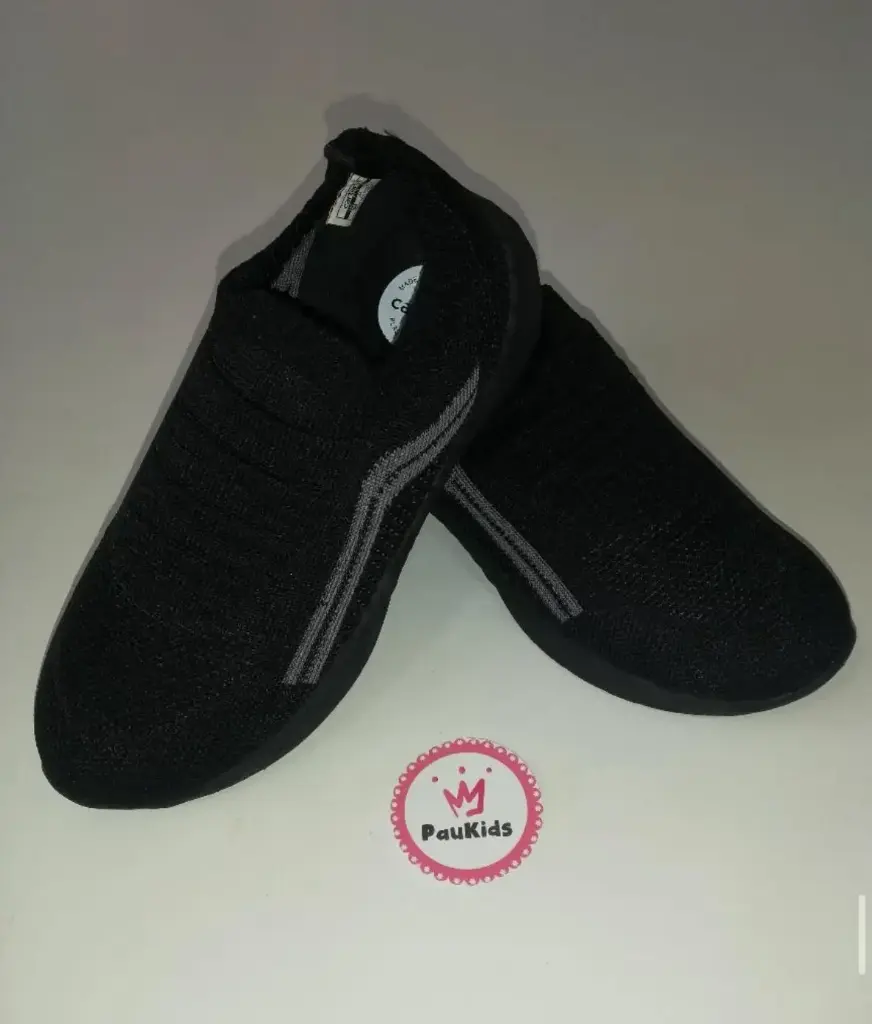 Zapatos negros sin cordones Unisex