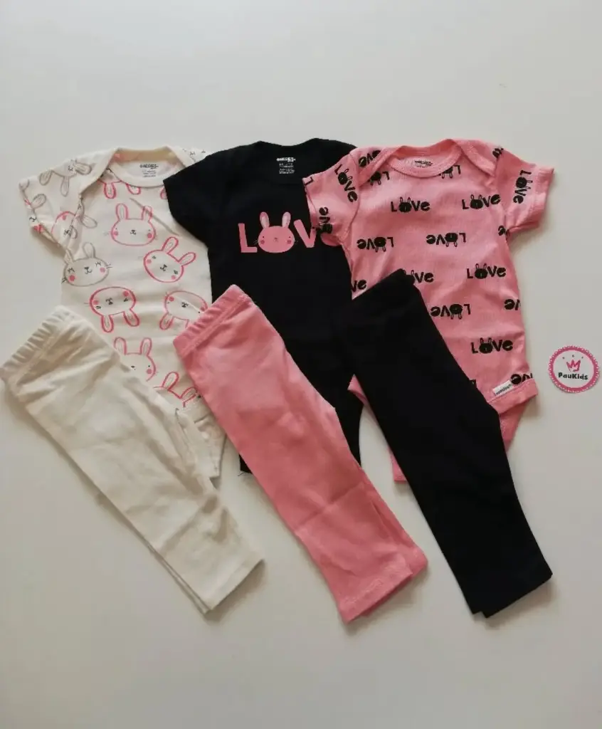 Set x6 bodysuits con licras negro/rosa conejito