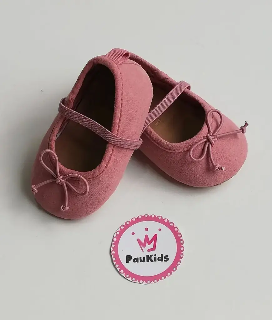 Zapatos rosados lazo cordón