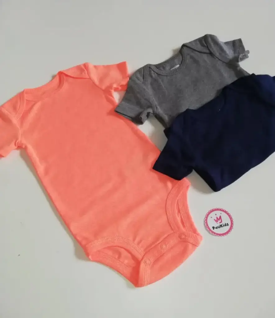 Set x3 bodysuits sencillas 