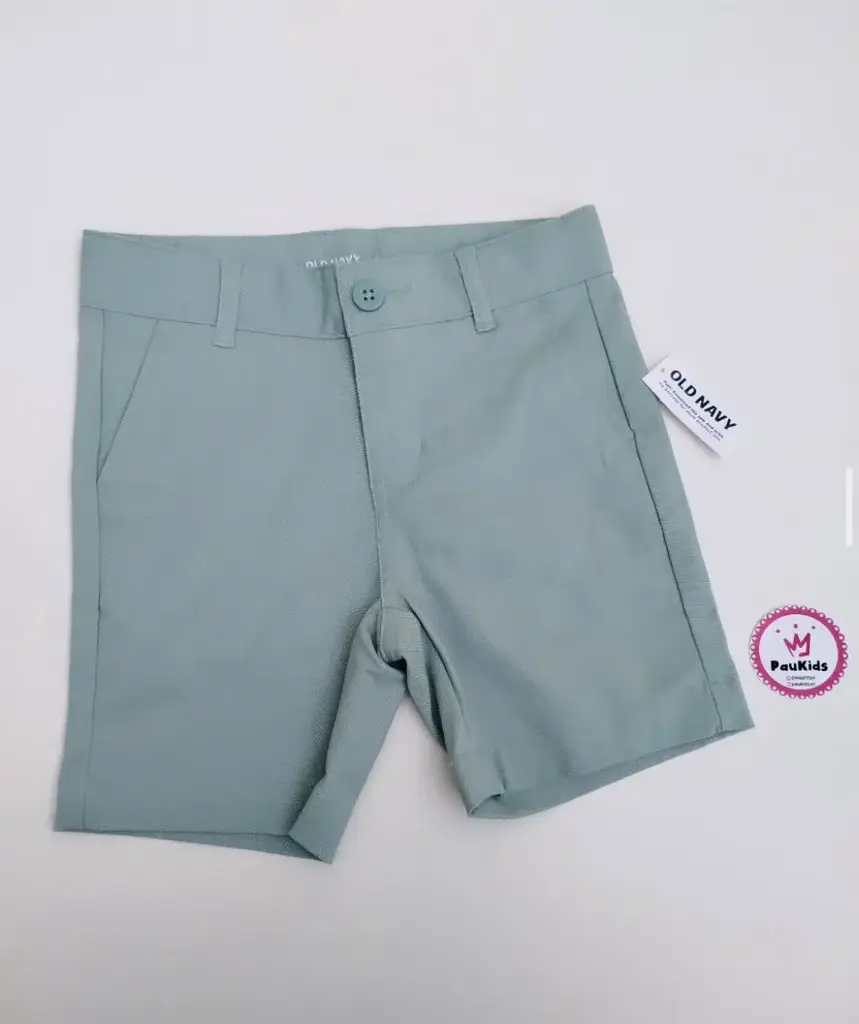 Pantaloneta celeste con botón