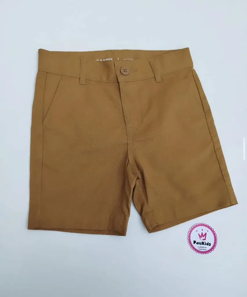 Pantaloneta caqui con botón 