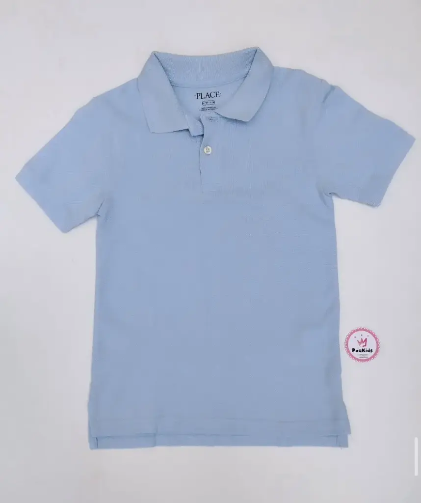 Camiseta tipo polo celeste