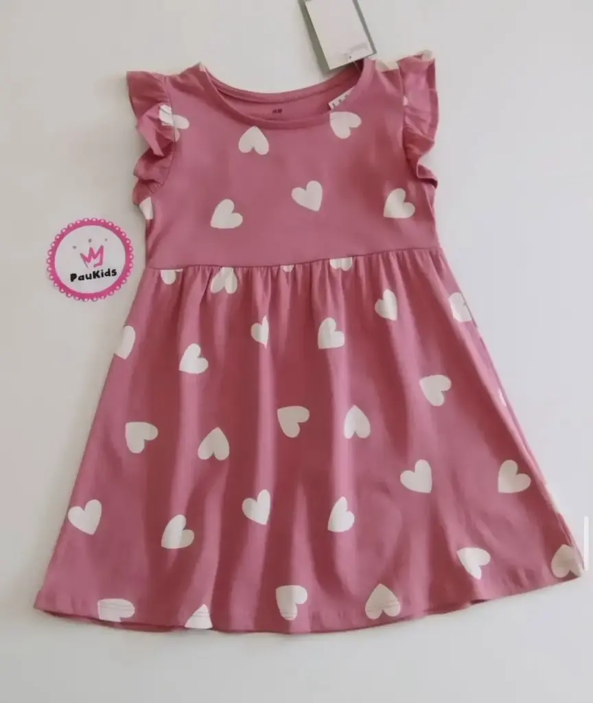Vestido rosado corazones blancos