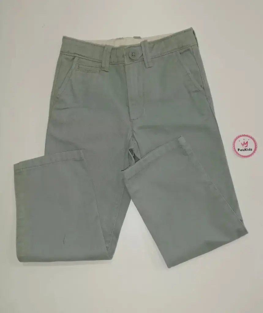 Pantalón verde oliva botón