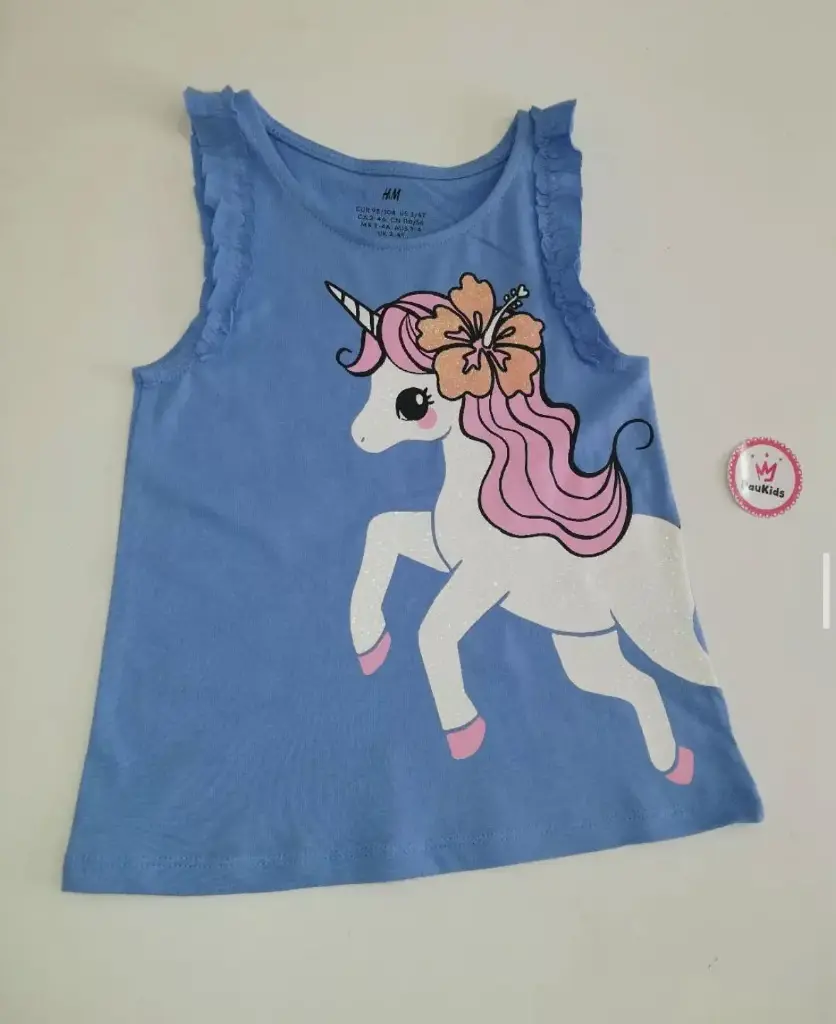 Blusa celeste unicornio brillos