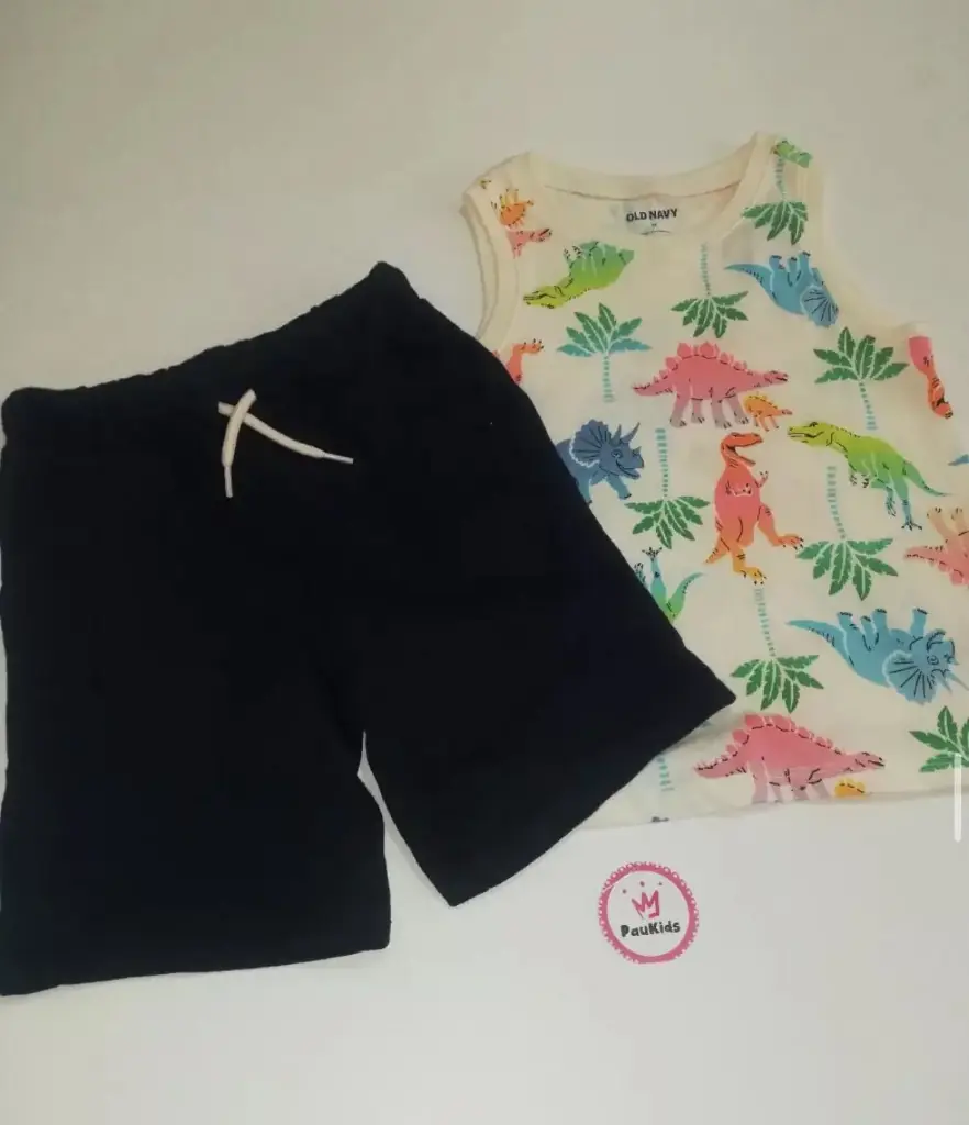 Set x2 Camiseta blanca dino y short