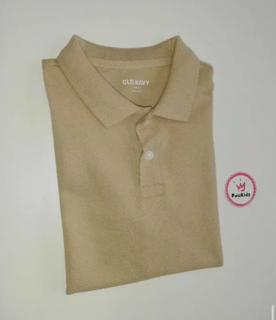 Camiseta tipo polo caqui