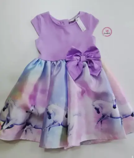 Vestido elegante morado unicornios