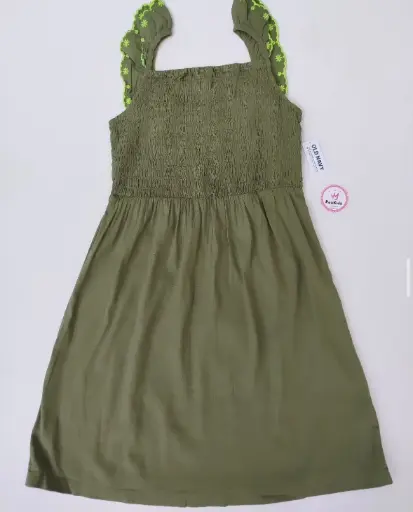 Vestido casual verde oliva