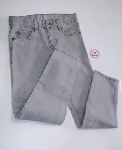 Pantalón jean gris