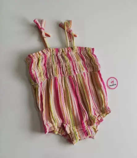 Romper rayas colores y tirantes
