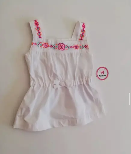 Vestido blanco lazo tirantes flores