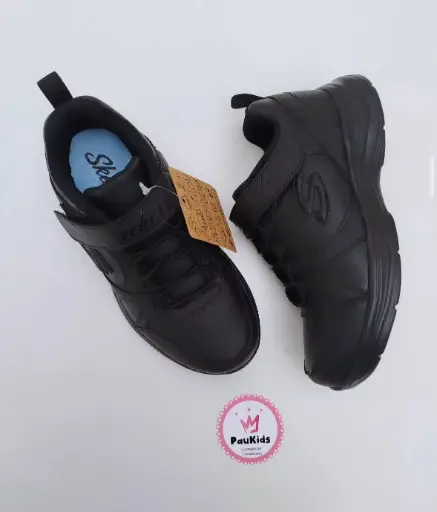 Zapatos Skechers negros