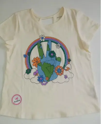 Blusa blanca mundo amor y paz