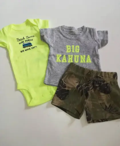 Set x3 camisa, bodysuit y short hojas