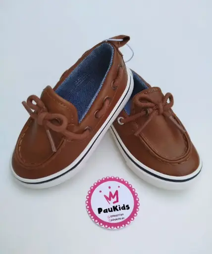 Zapatos mocasines café con lazo